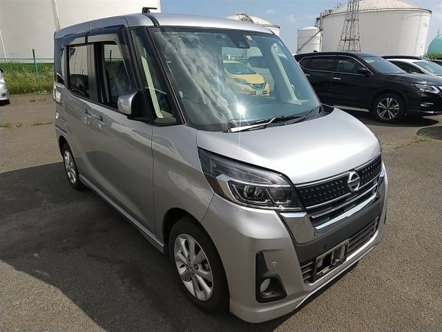 5571 NISSAN DAYZ ROOX B21A 2018 г. (NAA Tokyo)